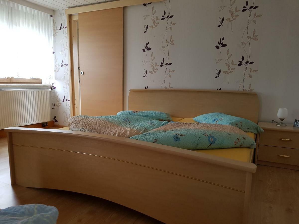 Ferienwohnung Berndt Oberweißbach Esterno foto